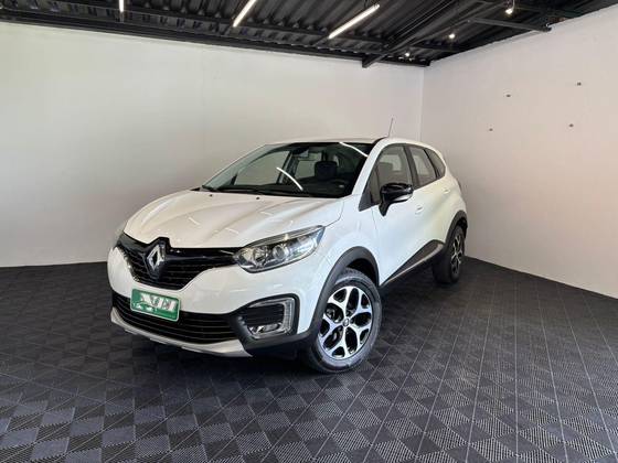 RENAULT CAPTUR 1.6 16V SCE FLEX INTENSE X-TRONIC RENAULT CAPTUR 1.6 16V SCE FLEX INTENSE X-TRONIC